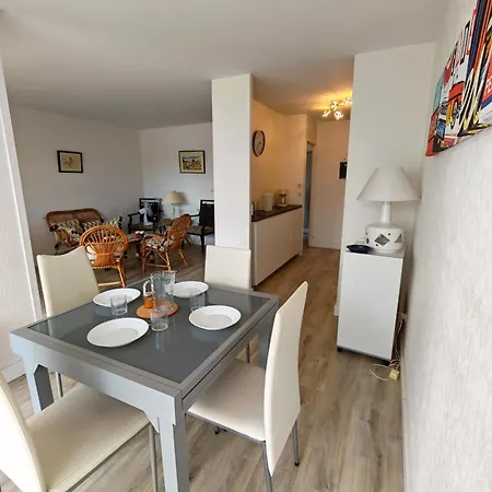 T3 Avec Parking, Vue Mer&montagne - Fr-1-794-180 *